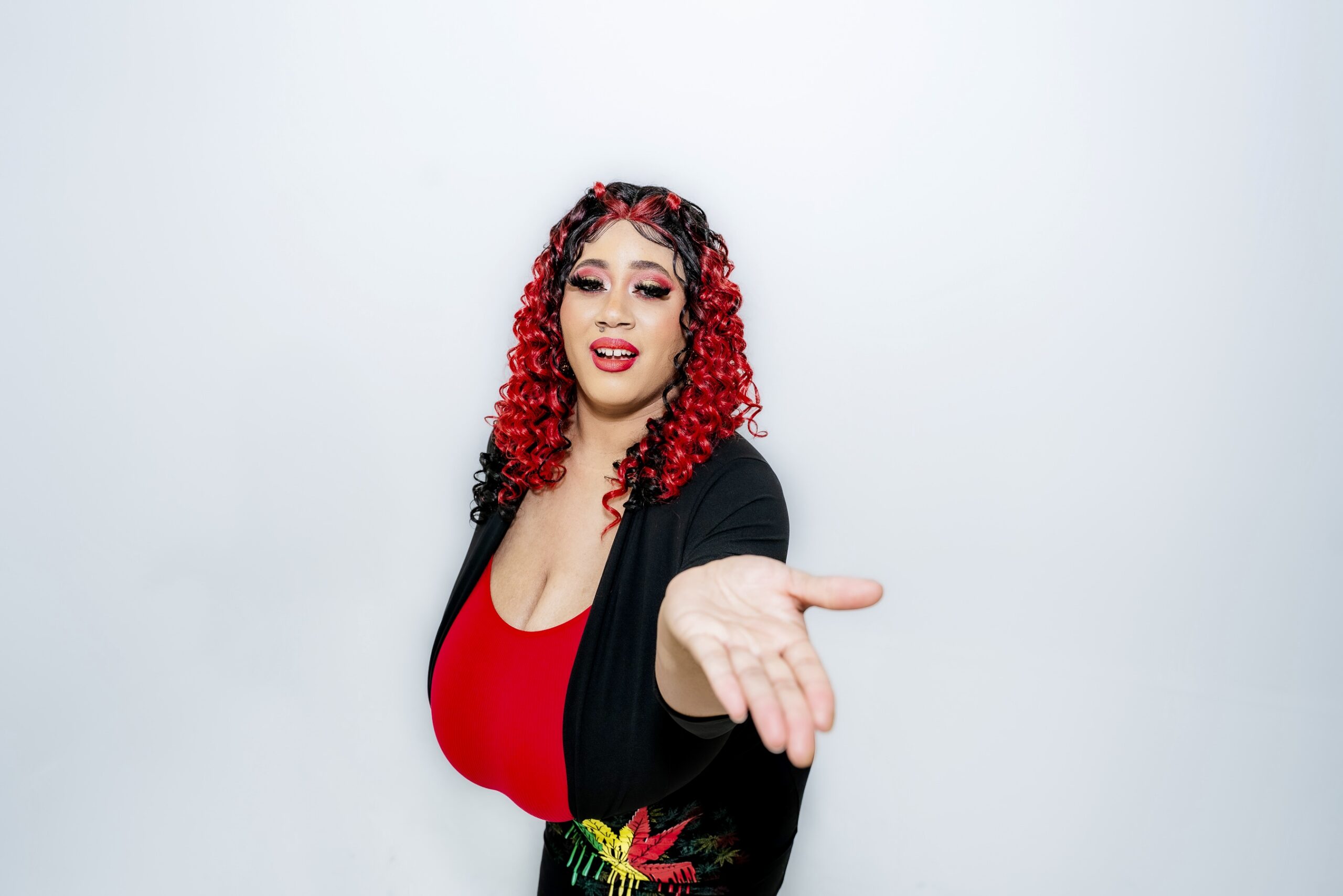 Roxi Red — Swirl